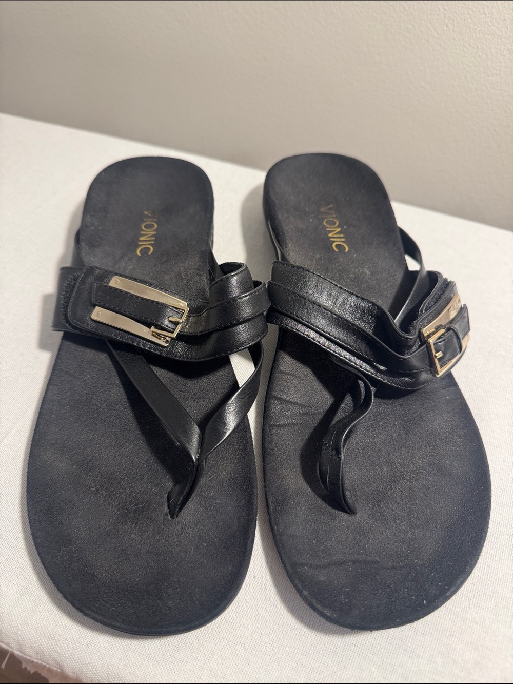 Vionic Black Leather Thong Sandals with Gold Buckle Accents